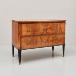 1060 5623 CHEST OF DRAWERS